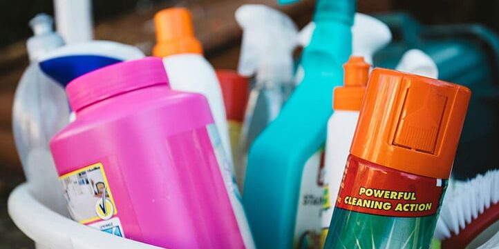 bulk cleaning supplies