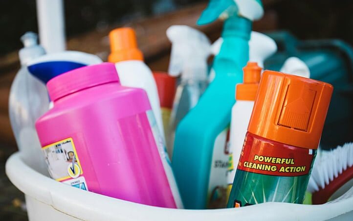 bulk cleaning supplies